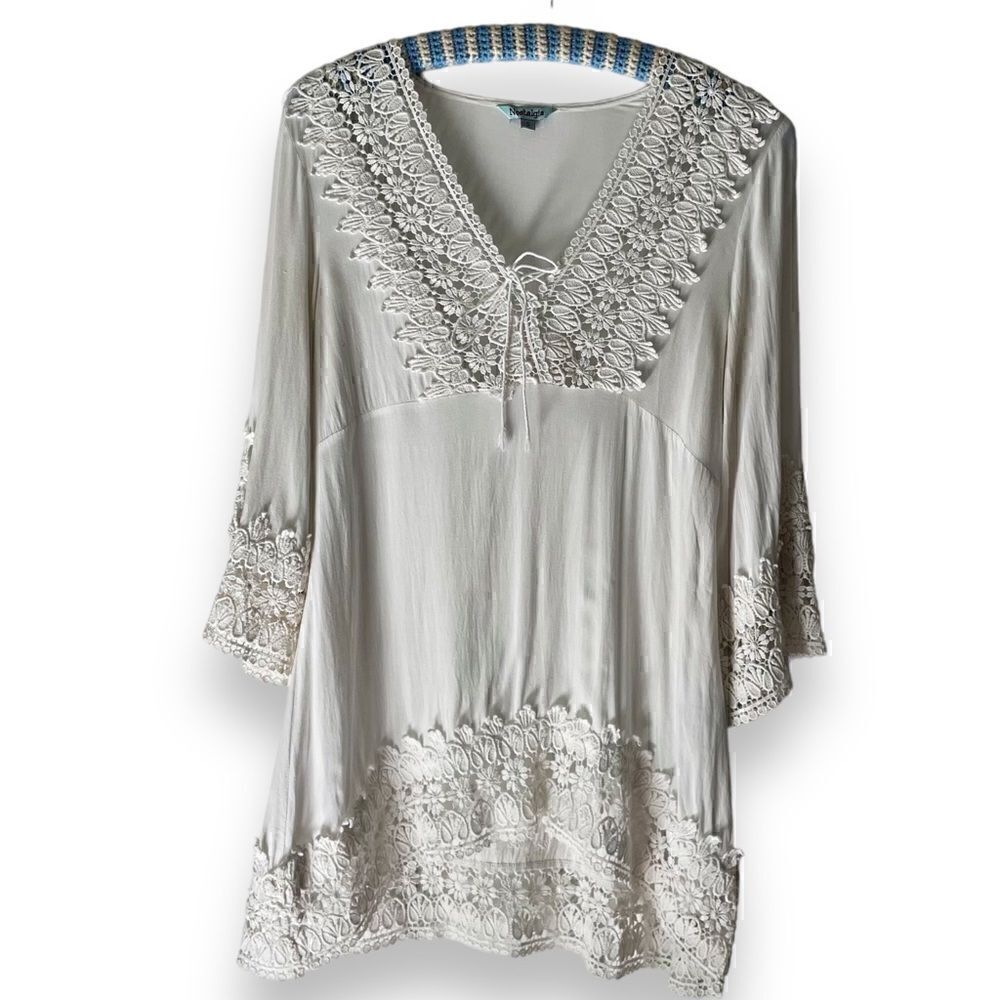 Nostalgia Boho White Crochet Detail Swim Coverup/ Tunic Size S